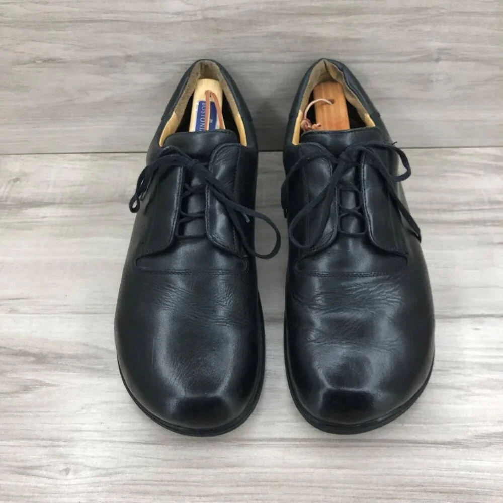 Highlander black leather